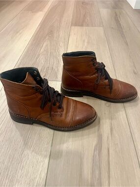 Thursday Boot Co. Women’s Captain